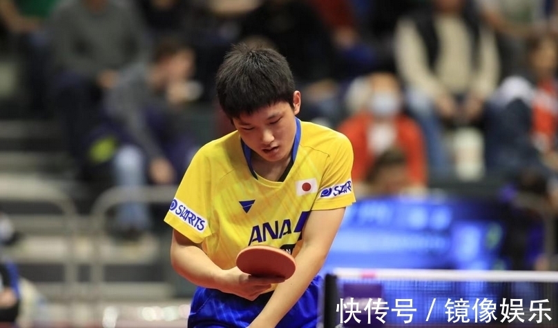 与锋线之间 与锋线之间